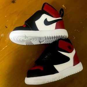 Used Nike air 1 Jordan used maybe 1 time size 4c